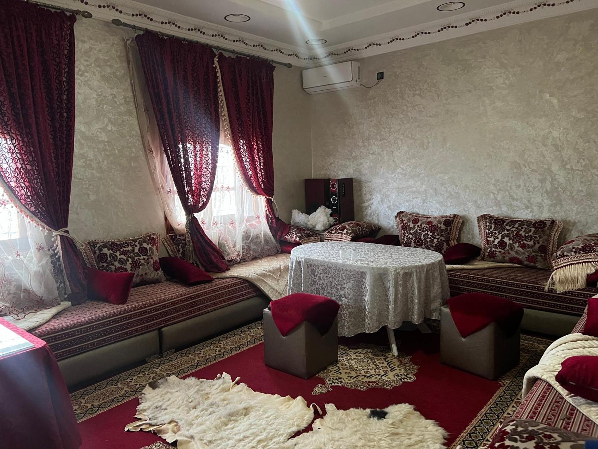 Dar Calme Chez El Bouhali Hotel Скура Екстериор снимка