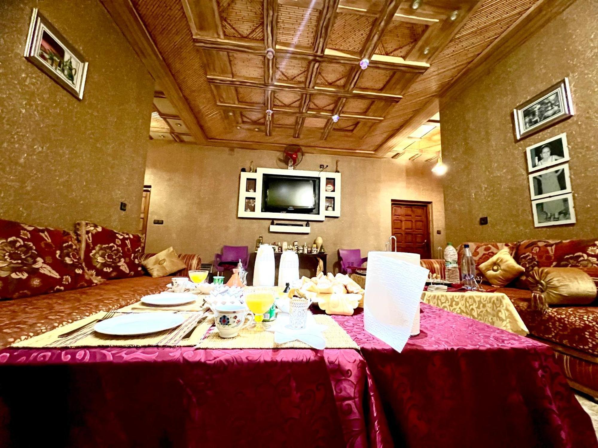 Dar Calme Chez El Bouhali Hotel Скура Екстериор снимка