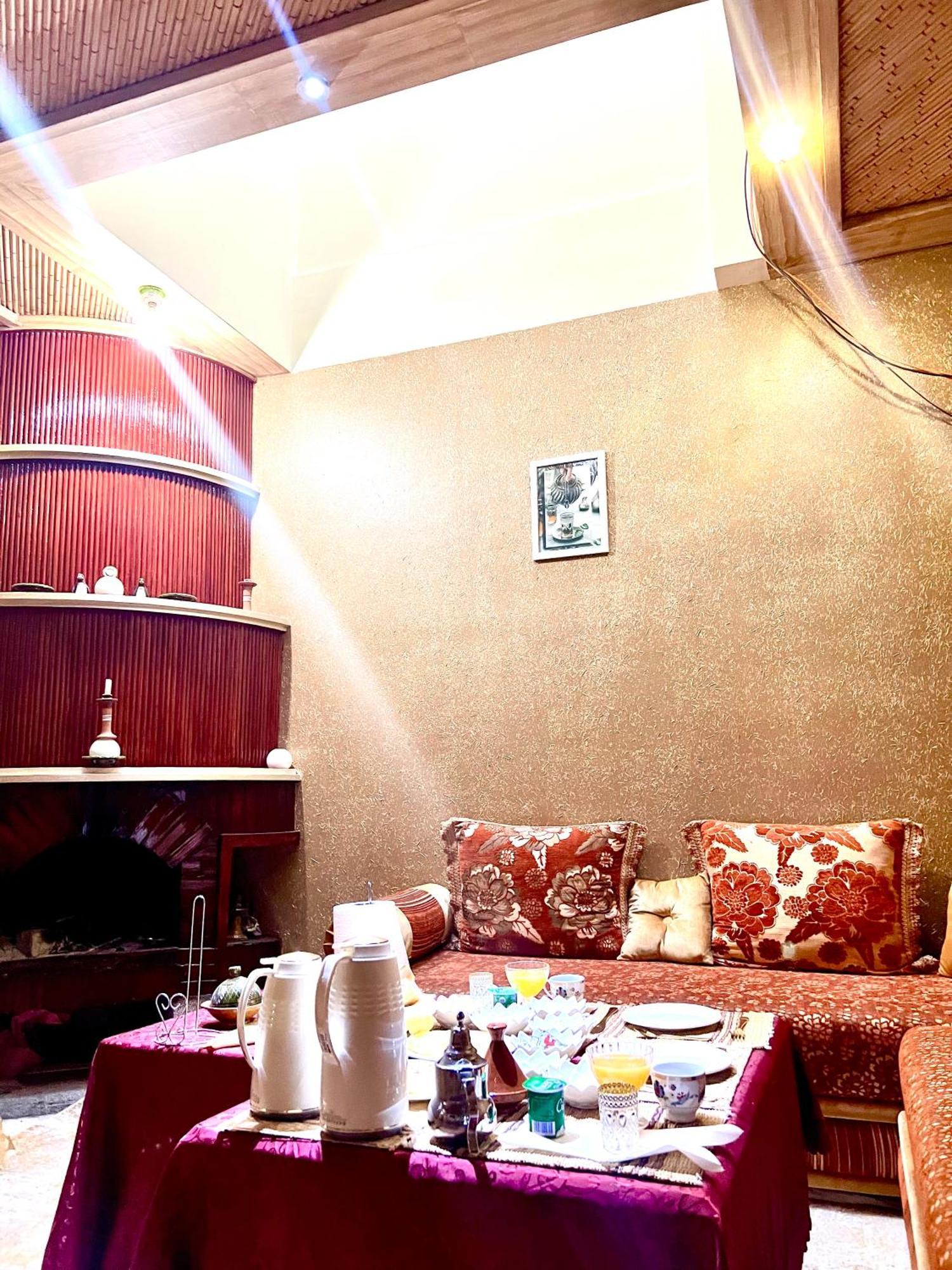 Dar Calme Chez El Bouhali Hotel Скура Екстериор снимка
